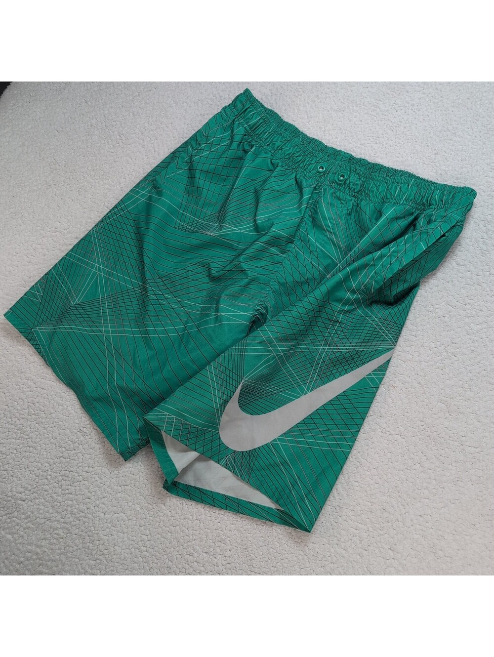 Nike Men's Large Green Geometric Swoosh Swim Trunks Board Shorts L READ